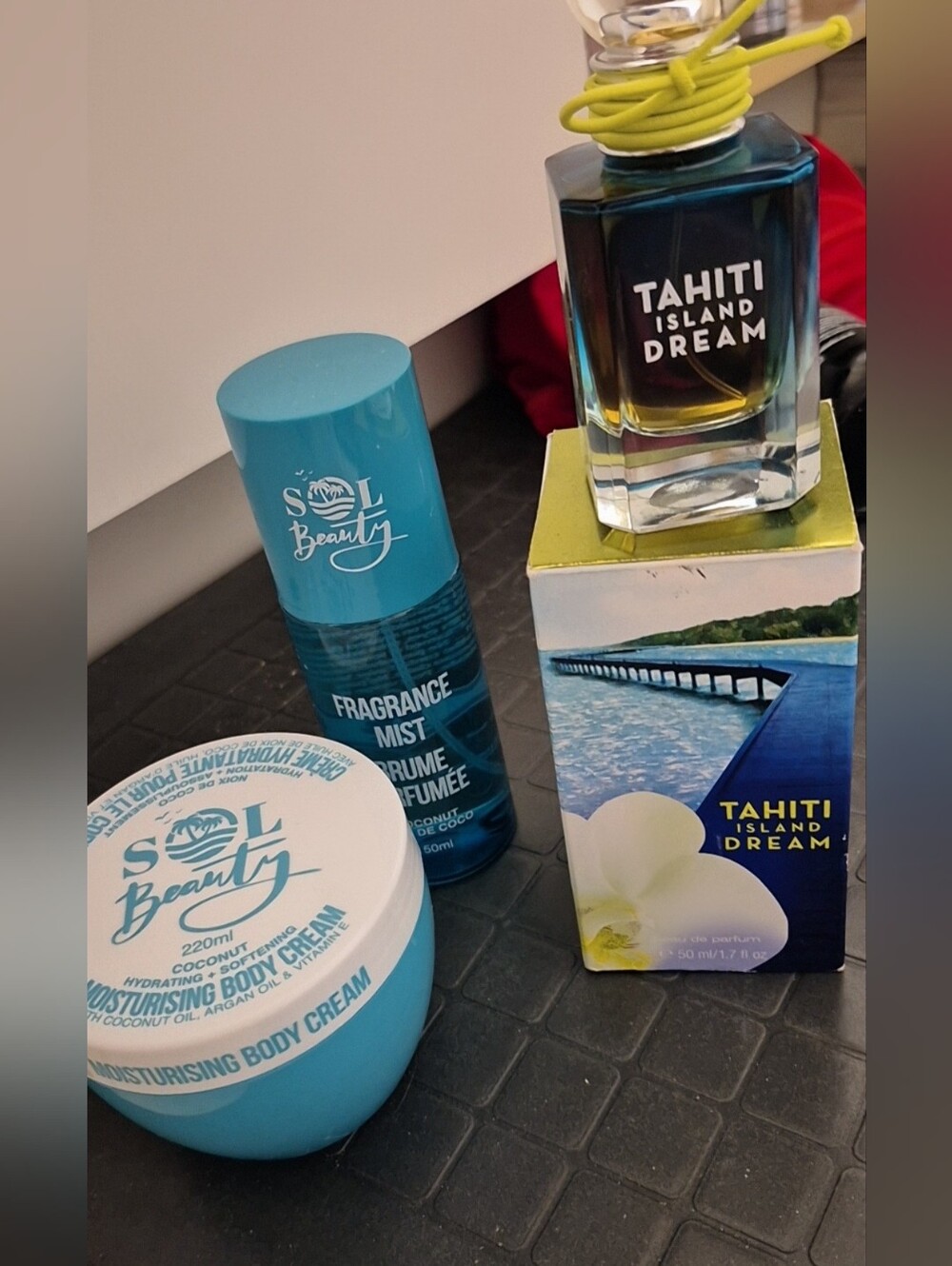 Purfume And Body Butter And Body Spray